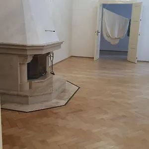 Guest house Palace View: Luxury Shared With Vr Experience